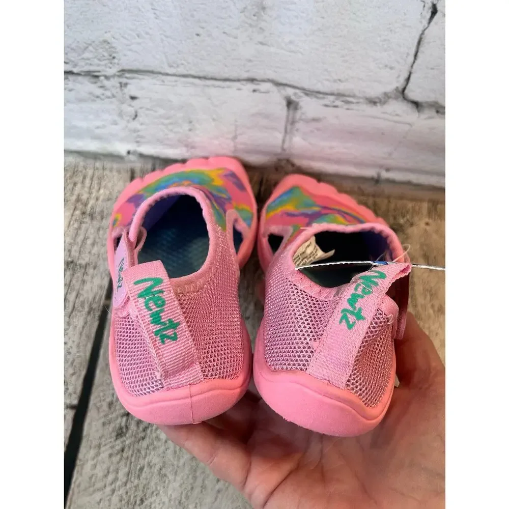 NEWTZ Girl’s Water Shoes / Size: 11-12